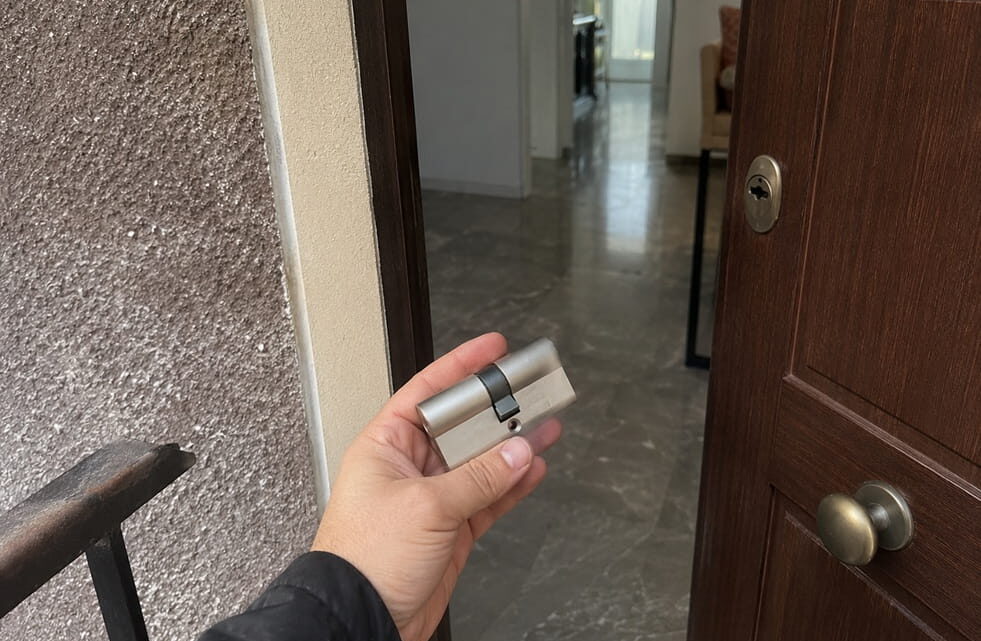 cambio de bombines en Malvarrosa